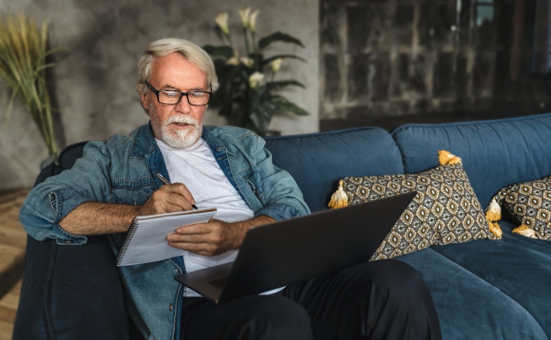 Older adult using online therapy service