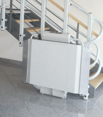 Savaria Omega inclined platform lift model